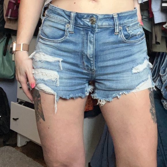American Eagle Next Level StretchX Hi-Rise Shortie Denim Shorts Sz 6 - Picture 6 of 7